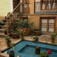خانه ویلایی فرسوده