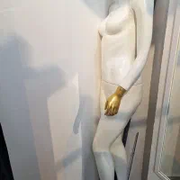 مانکن ، آینه ، استند توری و میز|فروشگاه و مغازه|تالش, هشتپر|دیوار