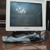 مانیتور کامپیوتر