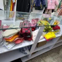 فروش عمده دکور و پوشاک