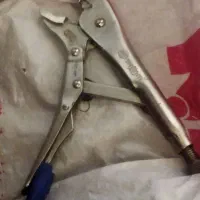 انبر کلاغی خشک استفادع نشده وقفل کتابی بزرگ