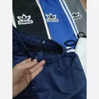 اسلش راحتی آدیداس سه خط|لباس|رشت, بازار|دیوار