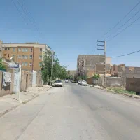زمین ۳۰۰متری / موقعیت شمالی