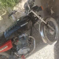 هندا ۱۲۵ مزایده ای