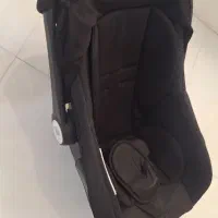کریر و صندلی ماشین