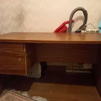 میز کامپیوتر چوبی