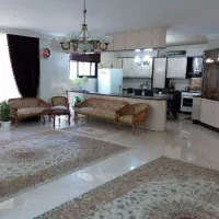 نیازمند یک خانم جهت امور منزل نظافت و...