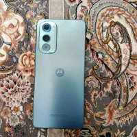 گوشی موتورولا edg30 در حد