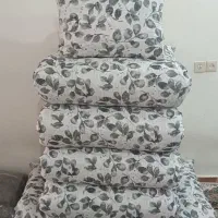 فروش انواع تشک و بالش در سایزها و رنگ های متنوع|رختخواب، بالش، پتو|مشهد, خواجه ربیع|دیوار