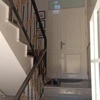 آپارتمان طبقه اول