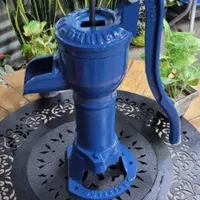 تلمبه دستی آب چدنی اصیل