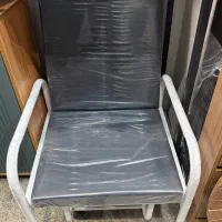 صندلی فلزی تخت شو