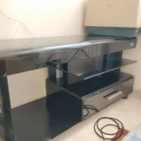 زیر تلویزیونی تمام شیشه