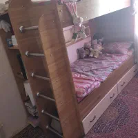 تخت دو طبقه چوبی|تخت و سرویس خواب|اسلامشهر, شهرک قائمیه|دیوار