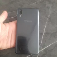 گوشی m10