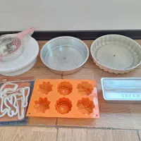 وسایل کیک پزی و کلوچه و شیرنی و ژله