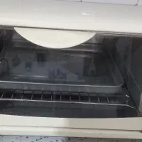 توستر درحدنو