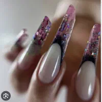 کاشت ناخن +لاکژل رایگان فقط350 *