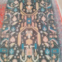 دوعدد فرش دستباف قدیمی