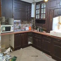 کابینت ممبران قهوه ای  با صفحه کورین