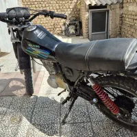 تریل ۲۰۰|موتورسیکلت|کاشان, درب اصفهان|دیوار
