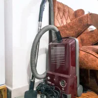 فروش یک دستگاه جارو برقی پارس خزر ۱۴۰۰وات