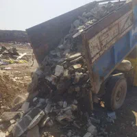 (حمل خاک و نخاله ساختمانی باکارگر )ماسه،پوکه ،چال