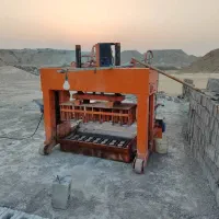 کارگاه بلوک زنی با تمام لوازم اماده به کار