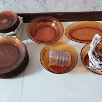 پیرکس عسلی
