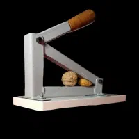 گردو و بادام شکن|خردکن، آسیاب، غذاساز|آباده, |دیوار