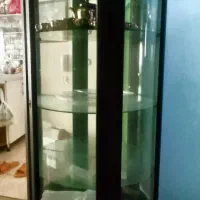 بوفه نیم دایره پشت آینه