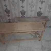 دو عدد نیمکت