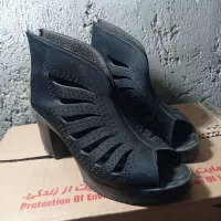 تعدادی شال وکفش درحد|کیف، کفش، کمربند|قزوین, |دیوار