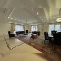 ثروتی ۲۹۰ متر سوئیت مجزا ۴ پارکینگ قرارداد ۲ ساله