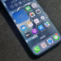 اپل iPhone 15 Pro با حافظهٔ ۲۵۶ گیگابایت