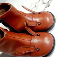 کفش بچگانه در باهنر