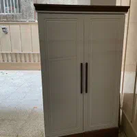 کمد دارای طبقه و رگال و کشو،درحد