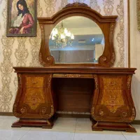 آئینه و کنسول وارداتی