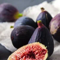 آغاز پیشفروش نهال انجیر گلابی درشت|خدمات باغبانی و درختکاری|بهاباد, |دیوار