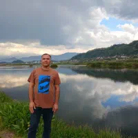 نظافتچی هستم آقا جوان،با سابقه کاری خوب