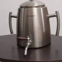 کتری شیر دار