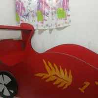تخت وکمدکودک ونوجوان کارکرده اماتمیزهستش