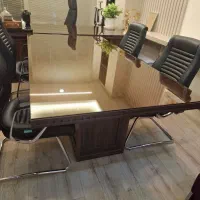میز کنفرانس با ۴ صندلی