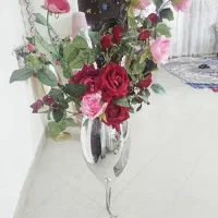 گل و گلدان زیبا