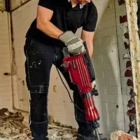 تخریب کاری *کاشیکاری *بنایی|خدمات پیشه و مهارت|خوی, |دیوار