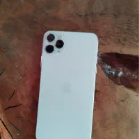 آیفون ۱۱ پرومکس تمیز و کلسیونی