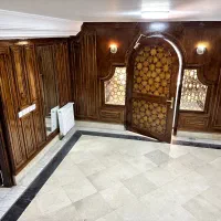 ۳۰۰متر تریبلکس/شیک و تمیز/ابتدای رضا/مسکونی/مشاغل