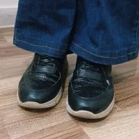 کتونی|کیف، کفش، کمربند|رشت, ساغری سازان|دیوار