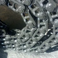 زنجیر بولدوزر D-155 زنجیر بیل ۲۲۰|قطعات یدکی و لوازم جانبی|شاهینشهر, شهرک صنعتی مورچه خورت|دیوار