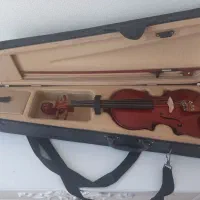 ویالون|ویولن|شاهین‌شهر, فردوسی|دیوار